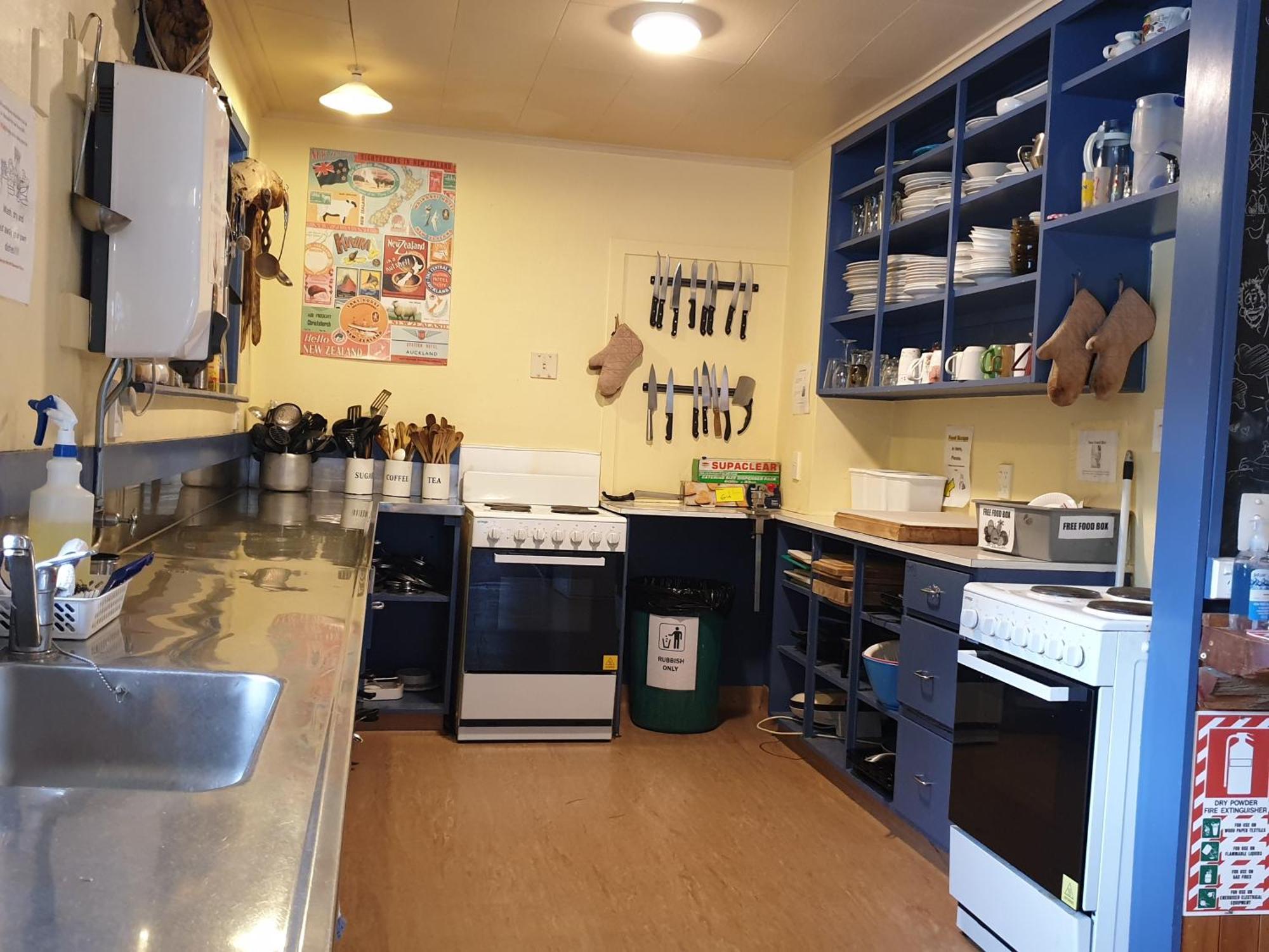 โกลว์ วอร์ม แอคคอมมอเดชั่น Hostel ฟรานซ์โจเซฟ ภายนอก รูปภาพ